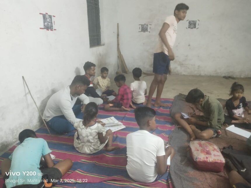 गणपति युवा समिति तिलगा का शिक्षा को लेकर अभिनव एवं सराहनीय पहल 4 IMG 20250307 WA0049