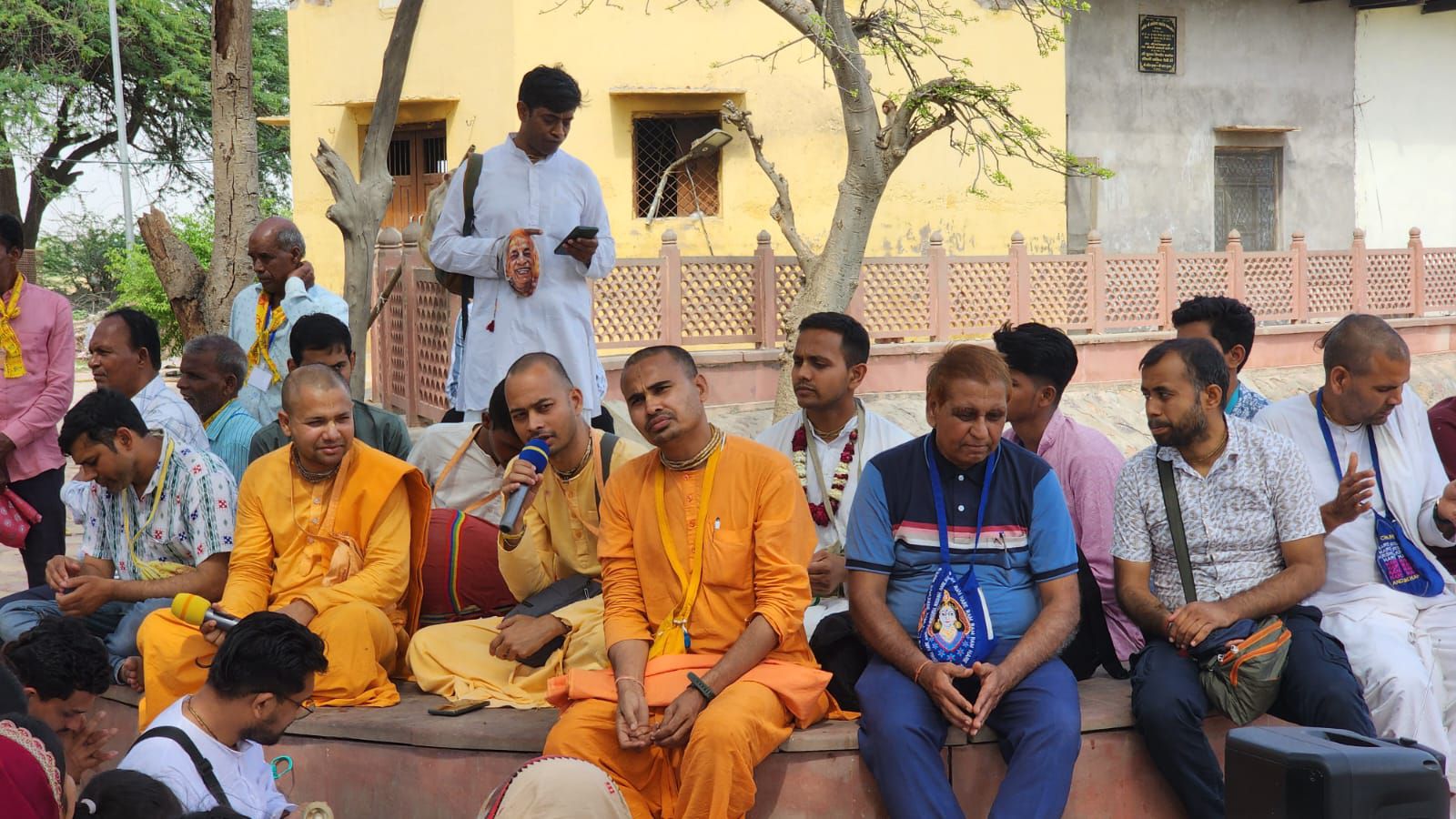 रायगढ़,बलौदाबाजार और दुर्ग के भक्तों ने की ब्रज मंडल की दिव्य यात्रा 9 img 20260406 wa00292380771266265761595